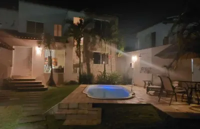 Casa em condomínio para venda em itaboraí, centro, 3 dormitórios, 2 suítes, 4 banheiros, 2 vagas