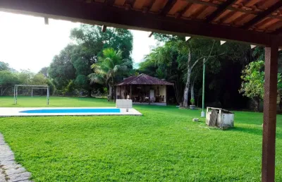 Sítio para venda em itaboraí, centro (sambaetiba), 3 dormitórios, 1 suíte, 2 banheiros, 1 vaga