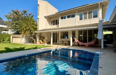 Sua nova casa dos sonhos está pronta para receber você!