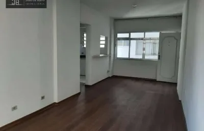 Apartamento 2 dorms reformado colado no metro vergueiro