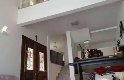 Casa com 4 dormitórios à venda, 217 m² por r$ 1.500.000,00 - parque residencial itapeti - mogi das cruzes/sp