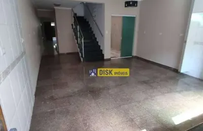 Sobrado com 3 dormitórios para alugar, 297 m² por r$ 4.373,00/mês - vila camilópolis - santo andré/sp