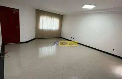 Sobrado amplo com 4 dormitórios, suíte com closet e 6 vagas – centro de são bernardo do campo!
