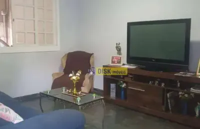 Casa térrea com 3 dormitórios e 2 vagas – 114 m² – centro de são bernardo do campo