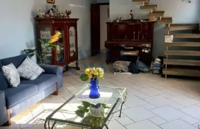 Imperdível casa à venda em são paulo-sp, vila prudente: 3 quartos, 1 suíte, 1 sala, 3 banheiros, 2 vagas, 181 m²!