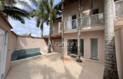 Casa com 3 quartos à venda no Centro, Itanhaém 