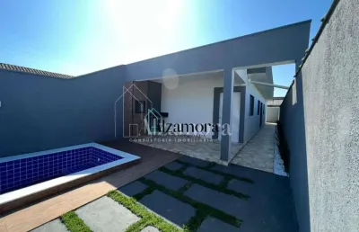 Casa lado praia com piscina no jardim grandesp - itanhaém/sp