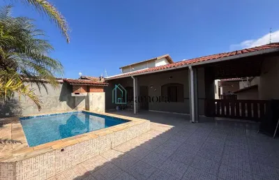 Casa à venda no bairro tupy - 100 metros da praia - itanhaém/sp