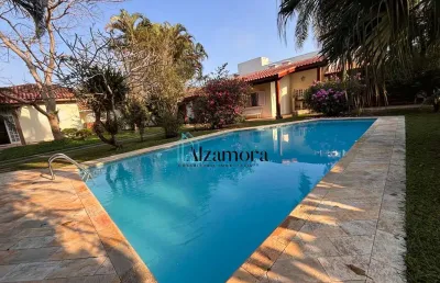 Casa estilo chácara perto da praia em itanhaém com amplo espaço de quintal, piscina e espaço gourmet.