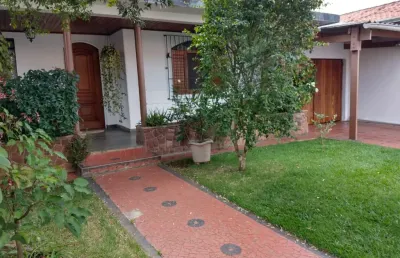 Casa com 2 quartos à venda no Centro, Suzano 