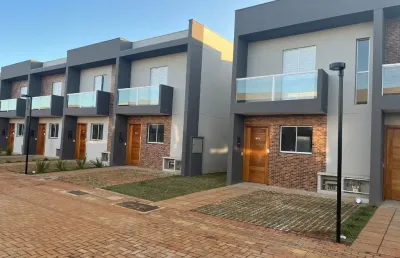 Casa em condomínio fechado com 2 quartos à venda no Parque Santa Rosa, Suzano 