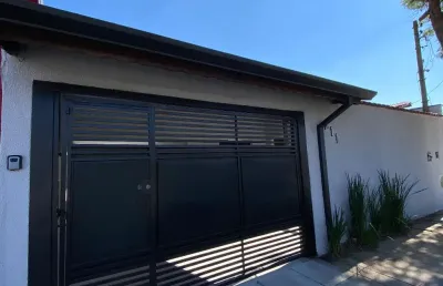 Casa térrea espaçosa no jardim são pedro | césar de souza – mogi das cruzes/sp