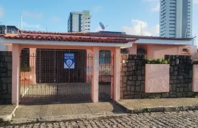 Casa com 3 quartos à venda na desembargador adauto maia, 1091, lagoa nova, natal por r$ 499.000