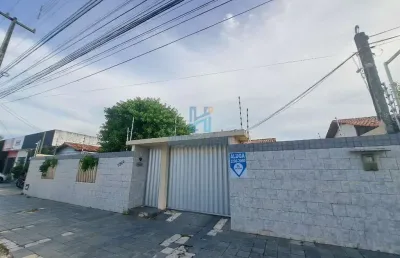 Casa com 3 quartos para alugar na joão ferreira de melo, 2966, capim macio, natal por r$ 4.500