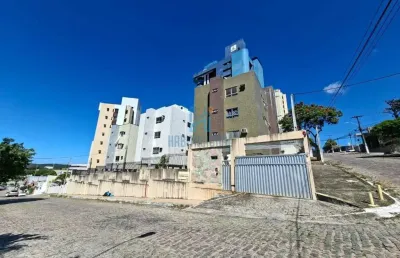 Apartamento com 3 quartos para alugar na rua professor moura rabelo, 1326, candelária, natal por r$ 1.136