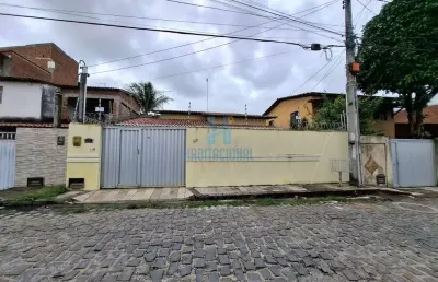 Casa com 3 quartos para alugar na rua praia de baia fornosa, 3, nova parnamirim, parnamirim por r$ 2.250
