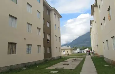 Apartamento com 2 quartos à venda na Rua 13 de Maio, 4440, Fundos, Biguaçu
