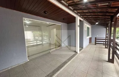 Casa com 3 dormitórios para alugar, 100 m² por r$ 1.690,00/mês - pedra de guaratiba - rio de janeiro/rj