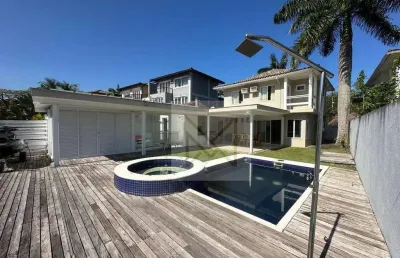 Casa à venda condomínio porto frade - angra dos reis - com vaga para lancha até 50 pés