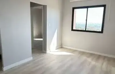 Apartamento reformado 1 quarto, 2 vagas no jardim esplanada