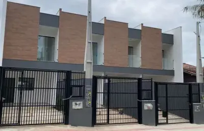 Casa com 3 quartos à venda na Rua Arco-Íris, 25, Iririú, Joinville