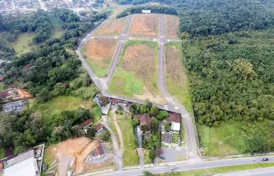 Terreno à venda na Rua dos Esportistas, Itinga, Joinville
