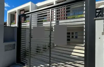 Casa com 3 quartos à venda na Rua São Firmino, Vila Nova, Joinville
