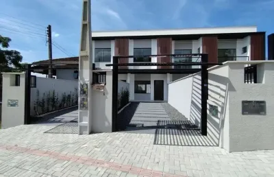 Casa com 2 quartos à venda na Rua Graciosa, Guanabara, Joinville