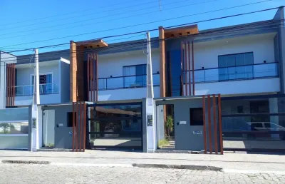 Casa com 3 quartos à venda na Rua Presidente Nilo Peçanha, Floresta, Joinville