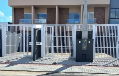 Casa com 2 quartos à venda na Rua São Firmino, Vila Nova, Joinville