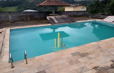 Chácara / sítio com 3 quartos à venda na Rua Lupércio de Carle, Chácaras Santa Martha, Várzea Paulista