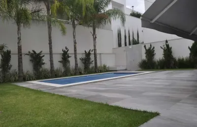 Casa em condomínio fechado com 4 quartos à venda no gávea, uberlândia  por r$ 3.100.000