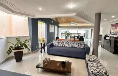 Casa com 4 quartos à venda no morada da colina, uberlândia  por r$ 2.000.000