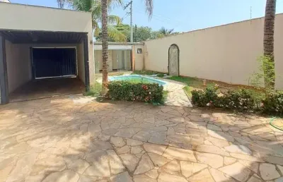 Casa com 4 quartos à venda no tubalina, uberlândia  por r$ 880.000