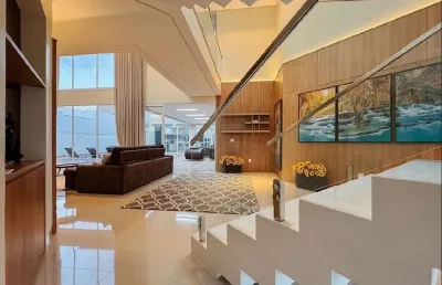 Casa em condomínio fechado com 6 quartos à venda no novo mundo, uberlândia  por r$ 6.700.000