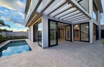 Casa em condomínio fechado com 4 quartos à venda no alphaville, uberlândia  por r$ 4.500.000
