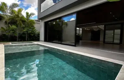 Casa com 4 quartos à venda no morada da colina, uberlândia  por r$ 2.800.000