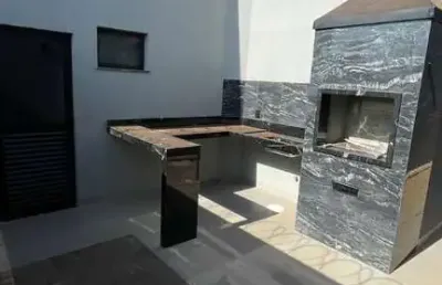 Casa com 3 quartos à venda no novo mundo, uberlândia  por r$ 530.000