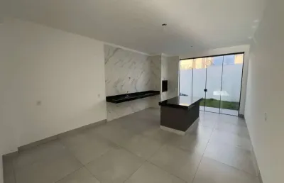 Casa com 3 quartos à venda no novo mundo, uberlândia  por r$ 520.000