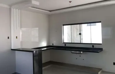 Casa com 2 quartos à venda no novo mundo, uberlândia  por r$ 357.000