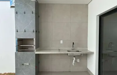 Casa com 3 quartos à venda no novo mundo, uberlândia  por r$ 540.000