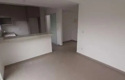 Casa em condomínio fechado com 3 quartos à venda no granja marileusa, uberlândia  por r$ 730.000