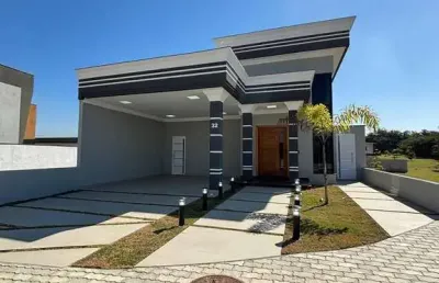 Casa com acabamento impecável - condomínio reserva do vale