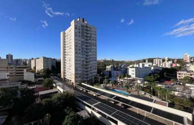 Apartamento com 2 quartos para alugar na rua itaboraí, 802, jardim botânico, porto alegre por r$ 2.500
