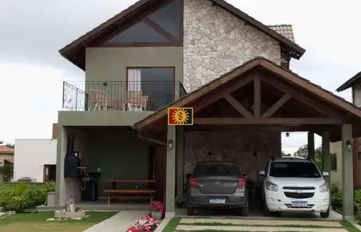 Casa de condomínio, porteira fechada, para vender com 05 quartos 02 suítes em bananeiras