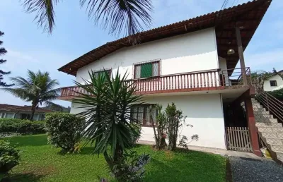 Casa com 5 quartos à venda no Glória, Joinville 