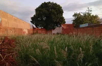 Terreno à venda na Rua Doutor Meireles, Monte Castelo, Campo Grande