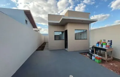 Casa com 2 quartos à venda na Rua Dos Juazeiros, Residencial Figueiras do Parque, Campo Grande