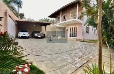 Casa com 5 quartos à venda na Alameda das Garças, Cabral, Contagem