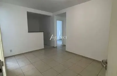 Apartamento com área privativa de 2 quartos, bairro califórnia